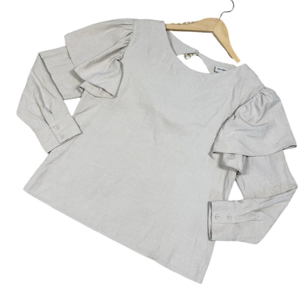 The Odells Ruffle Shoulder Long Sleeve Tan Blouse in Beige Cottagecore Size m